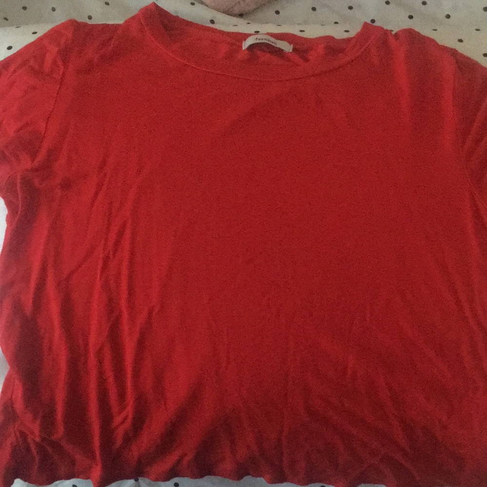 RED TOP - Picture 3 of 3